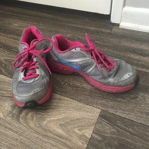 Nike Women's Dart 9 Running Shoes - Size 8.5